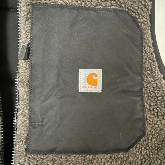 Womens Carhartt Montana Reversible Insulated Puffer Vest - Picture 7 of 9